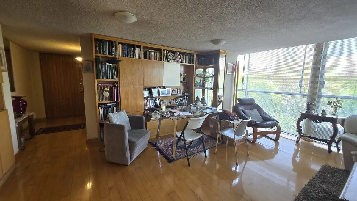 Departamento en la Del Valle – Cercano a todos los servicios y atracciones